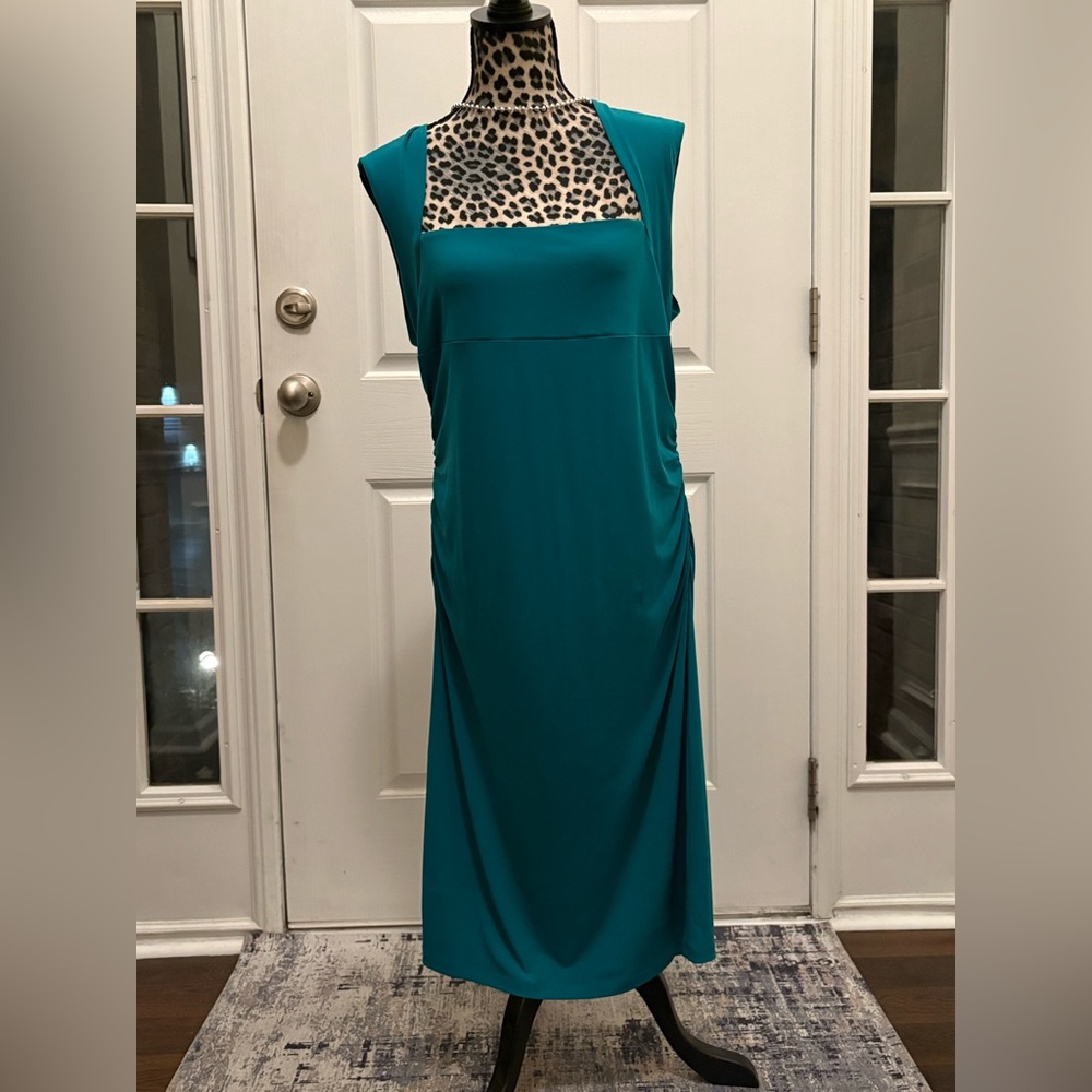 Victoria Secret sleeveless dress Size extra Large (Cart K-102)